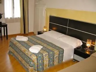 Guest House Locanda Gallo Florence